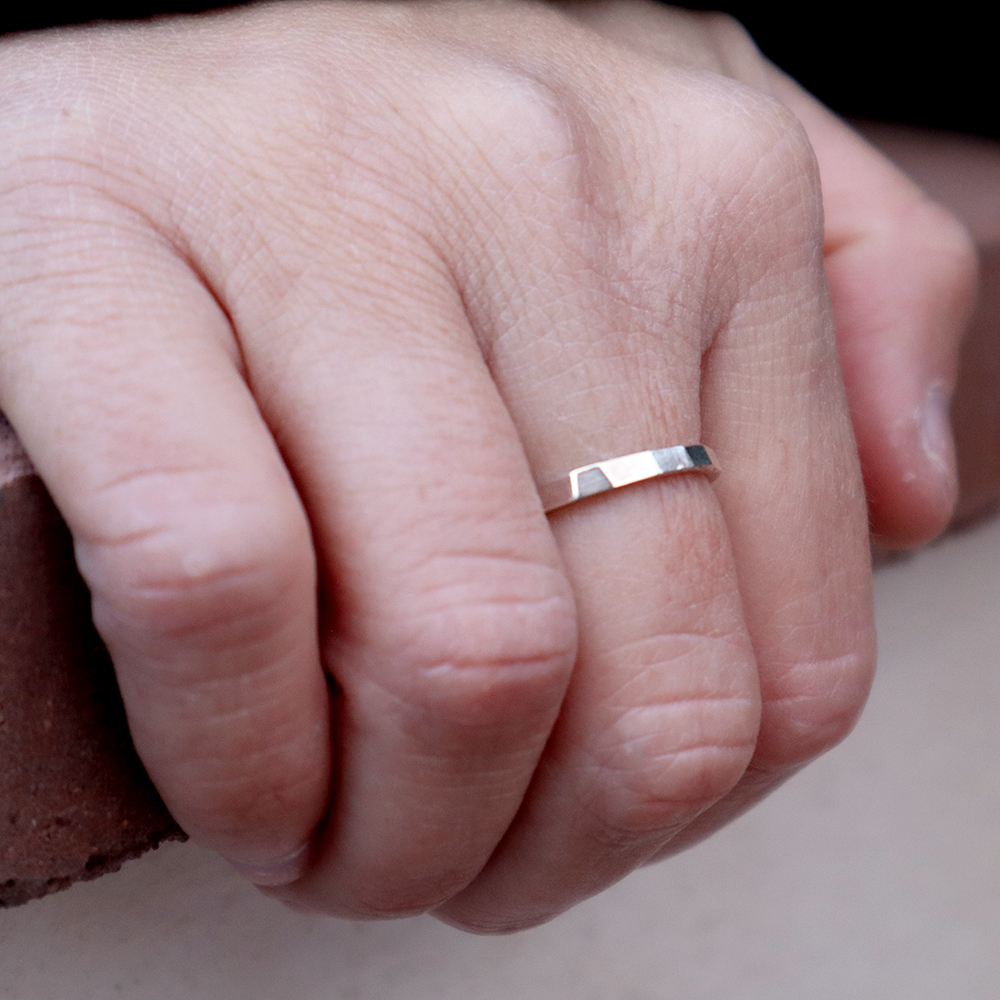 Anillo Reem en plata de ley