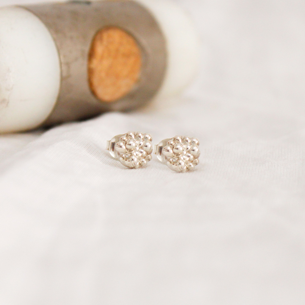 Pendientes Bolitas en plata de ley